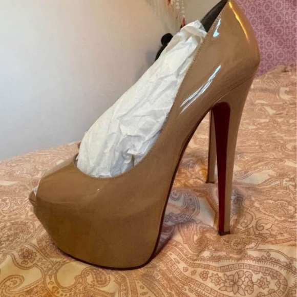 Christian Louboutin Highness Heels - Picture 1 of 5